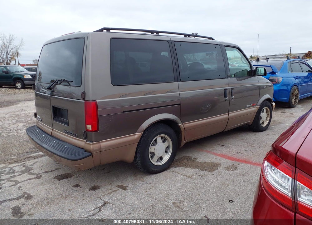 2000 CHEVROLET ASTRO VIN: 1GNEL19W1YB130144