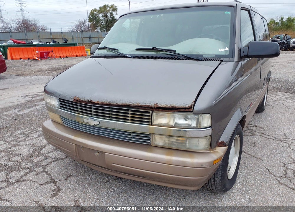 2000 CHEVROLET ASTRO VIN: 1GNEL19W1YB130144