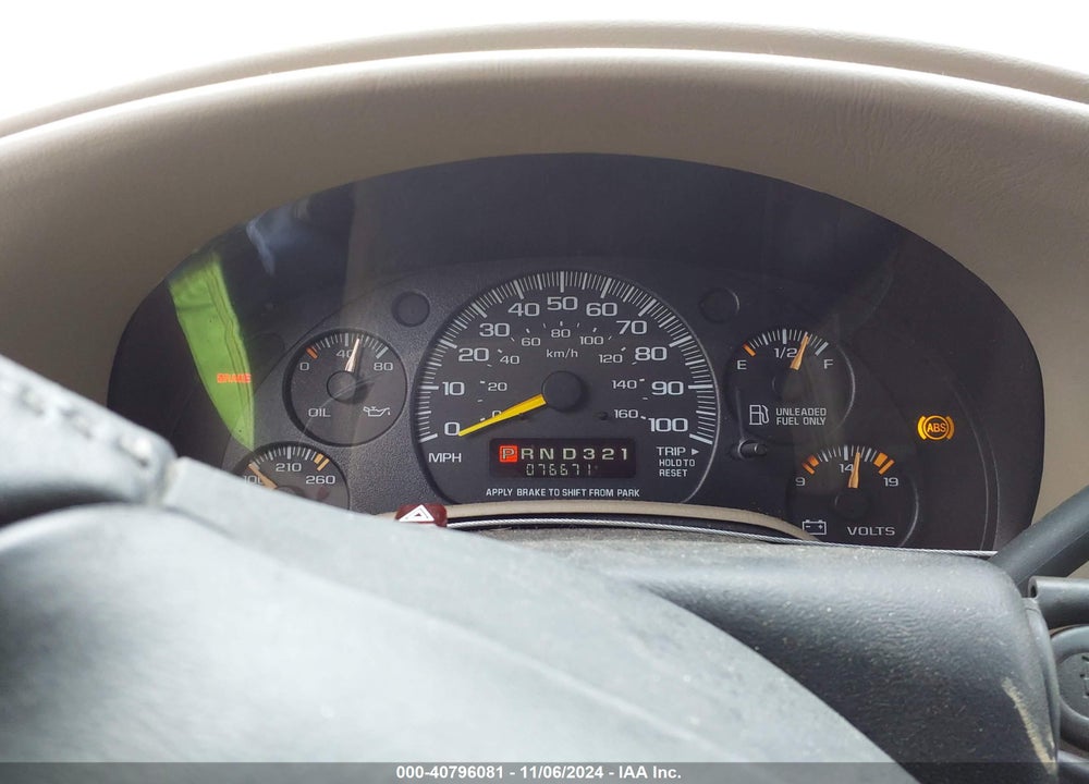 2000 CHEVROLET ASTRO VIN: 1GNEL19W1YB130144