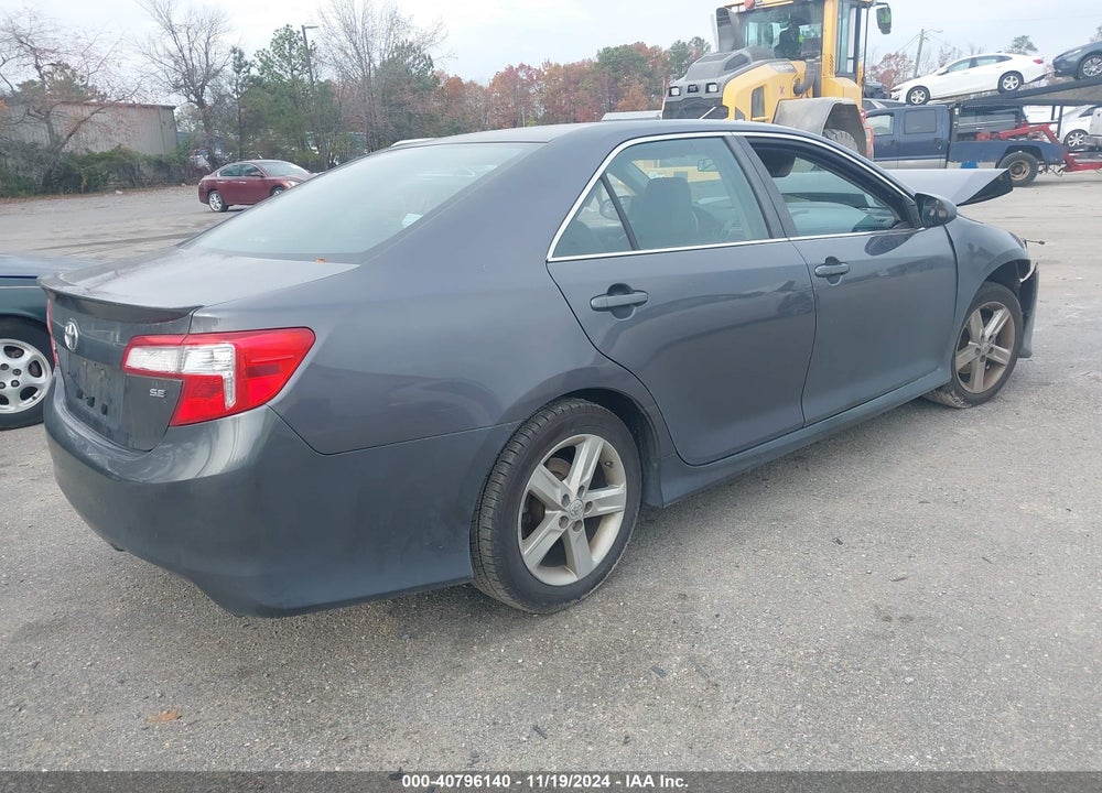 2013 TOYOTA CAMRY SE VIN: 4T1BF1FKXDU233786