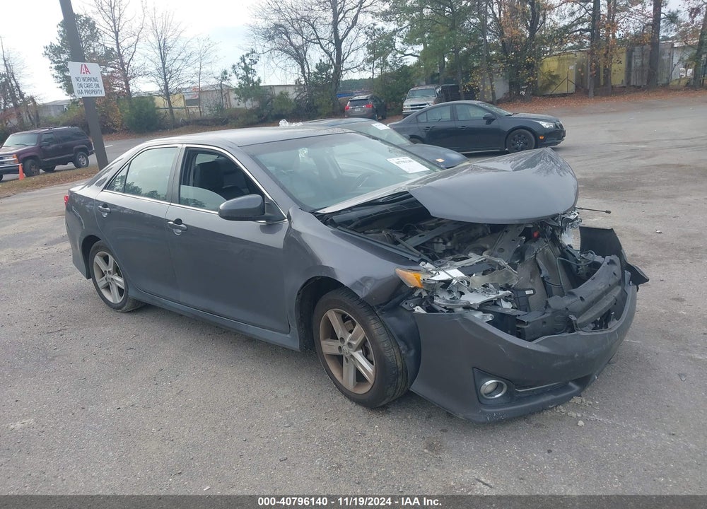 2013 TOYOTA CAMRY SE VIN: 4T1BF1FKXDU233786