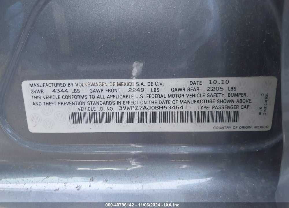 2011 VOLKSWAGEN JETTA SPORTWAGEN 2.5L S VIN: 3VWPZ7AJ0BM634541
