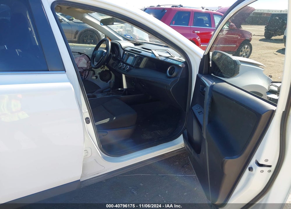 2017 TOYOTA RAV4 LE VIN: JTMZFREV3HJ700034