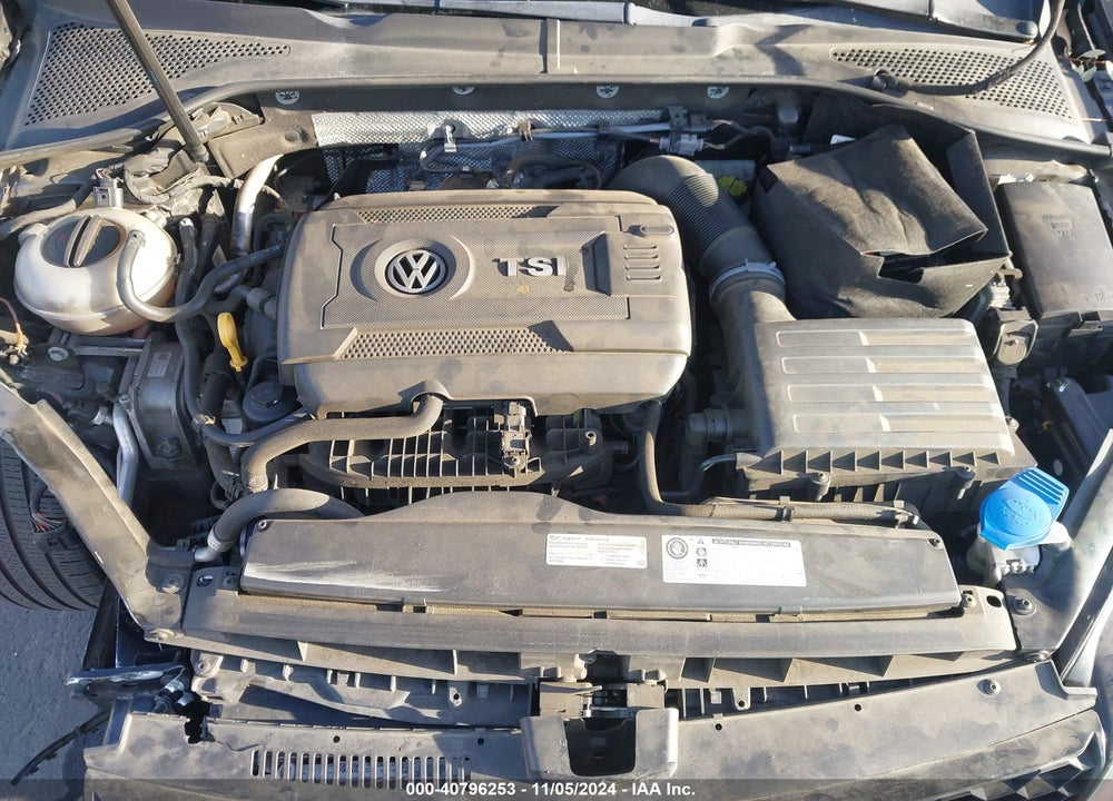 2015 VOLKSWAGEN GOLF GTI 2.0T S 2-DOOR VIN: 3VWYT7AU5FM072240