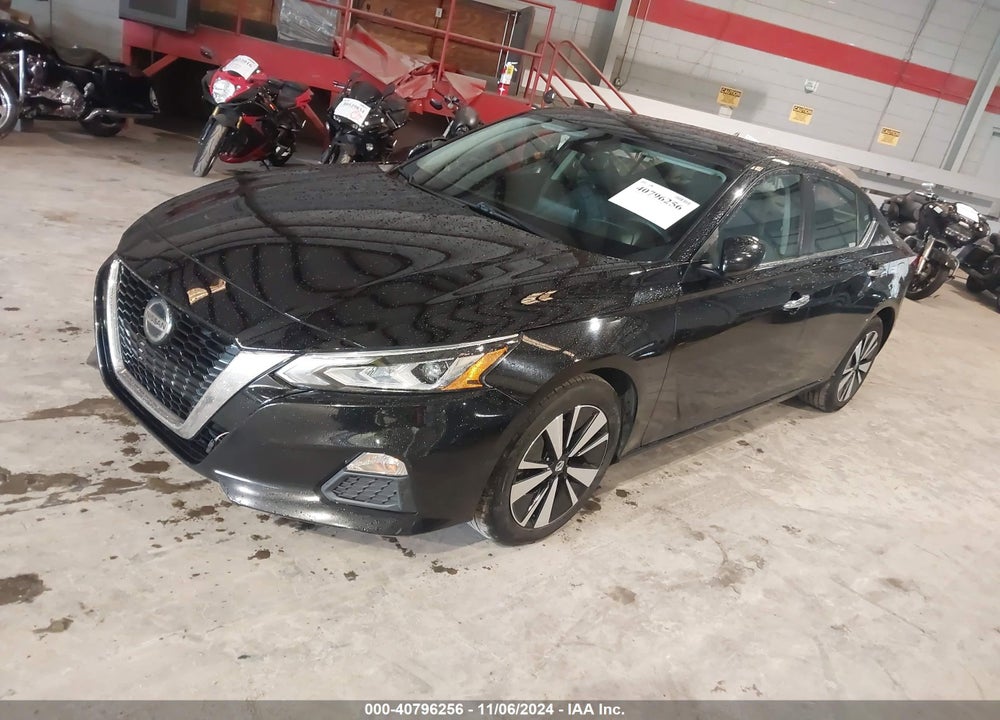 2021 NISSAN ALTIMA SV FWD VIN: 1N4BL4DV4MN337945