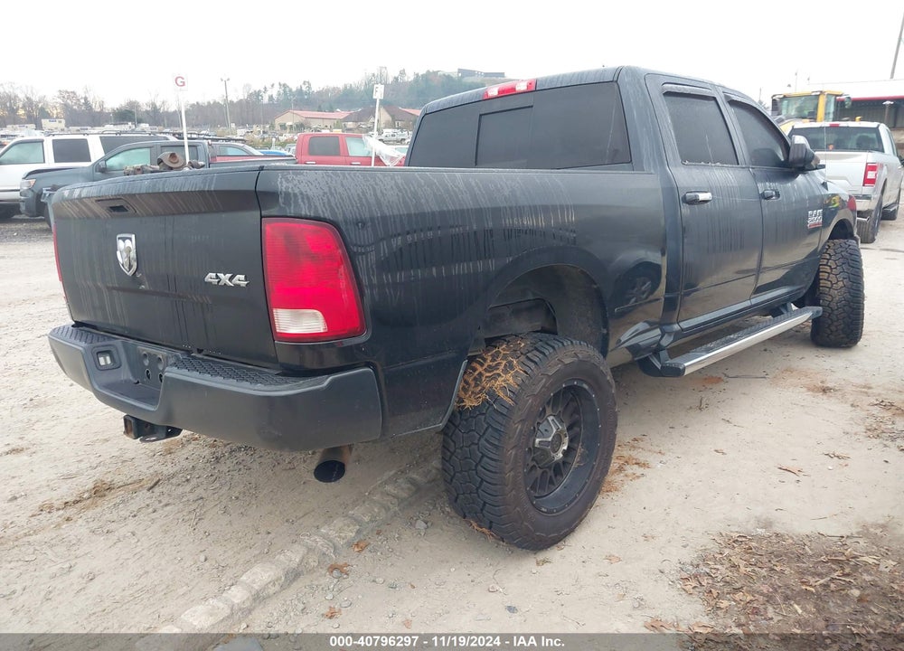 2018 BIG HORN RAM 2500   4X4 6'4 BOX VIN: 3C6UR5DL2JG368399