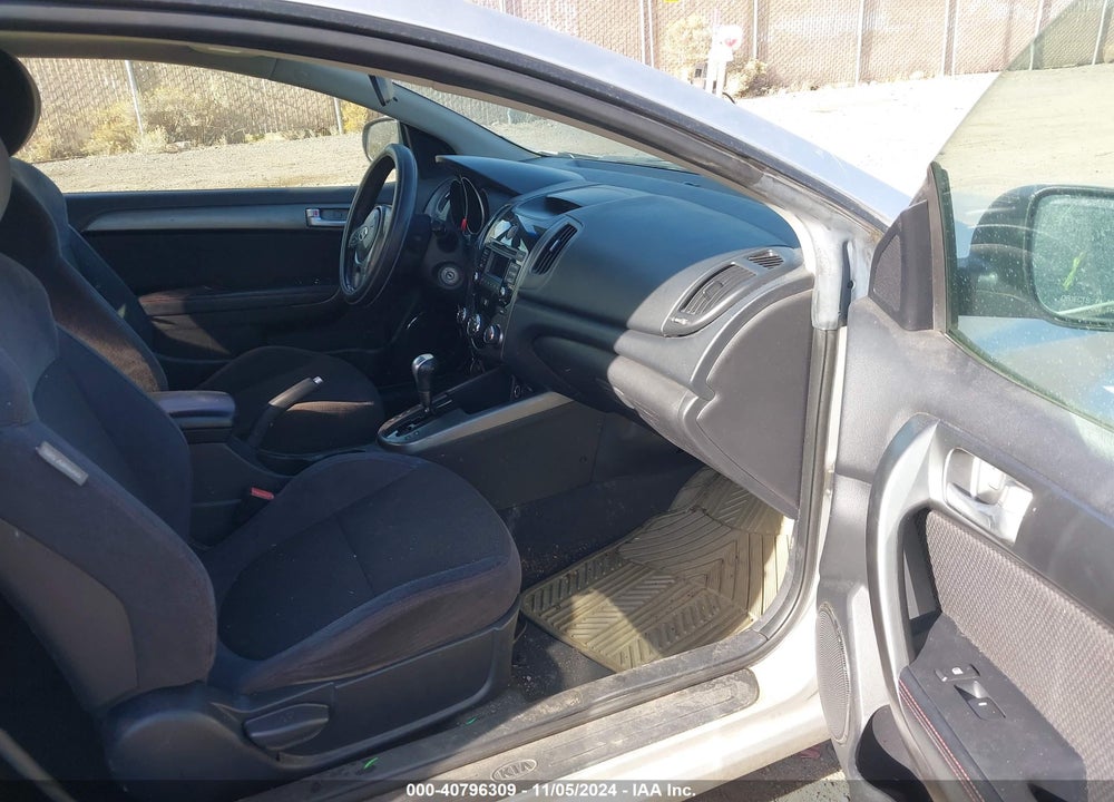 2010 KIA FORTE KOUP SX VIN: KNAFW6A32A5262527