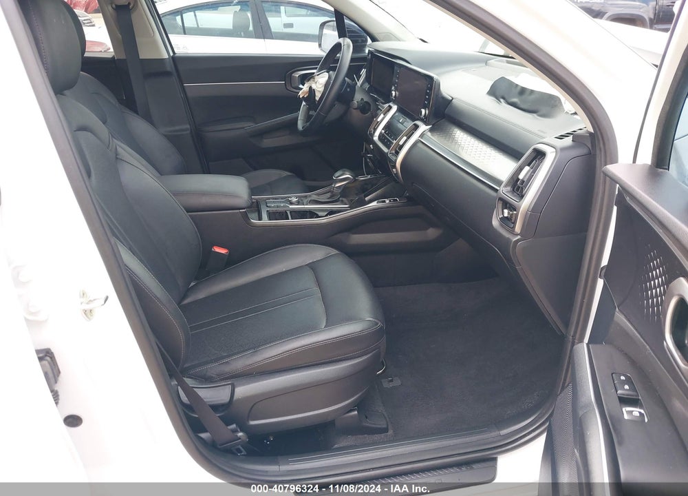 2023 KIA SORENTO VIN: 5XYRL4LC7PG174597