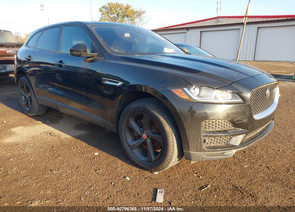 2017 JAGUAR F-PACE 35T PREMIUM VIN: SADCJ2BV0HA081901