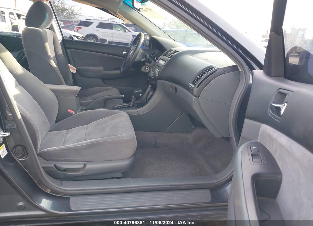 2006 HONDA ACCORD 2.4 LX VIN: JHMCM564X6C003261