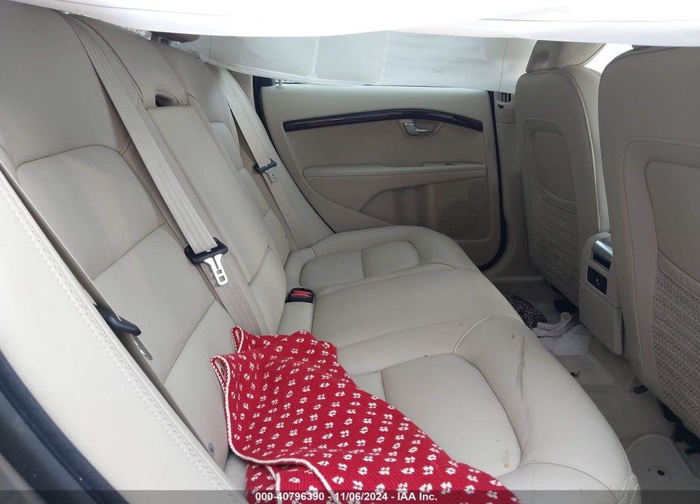 2016 VOLVO XC70 T5 PREMIER VIN: YV4612NKXG1269055
