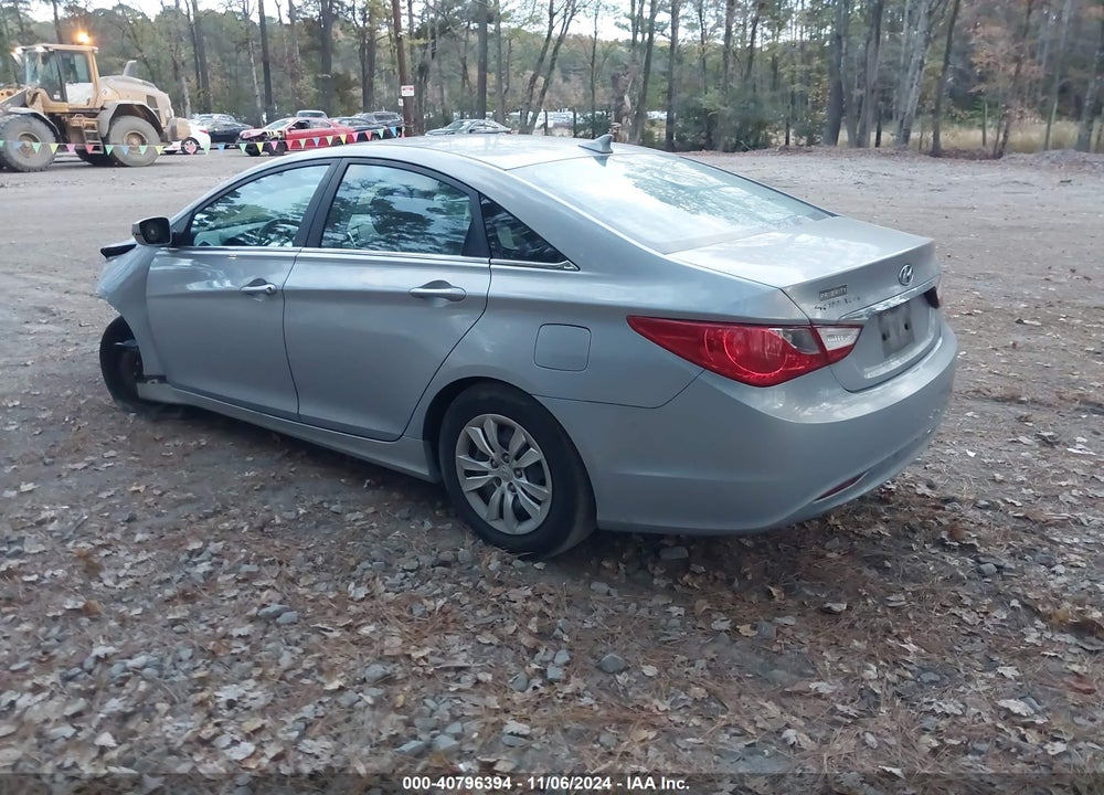 2011 HYUNDAI SONATA GLS VIN: 5NPEB4AC0BH218235