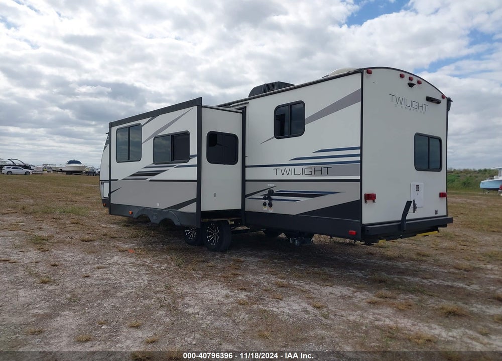 2022 CRUISER OTHER VIN: 5RXPB3327N1490376