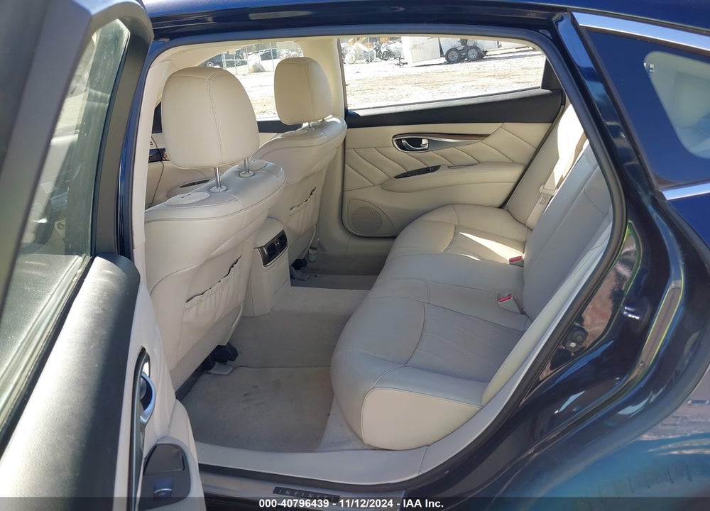 2016 INFINITI Q70L 3.7 VIN: JN1BY1PP3GM630952