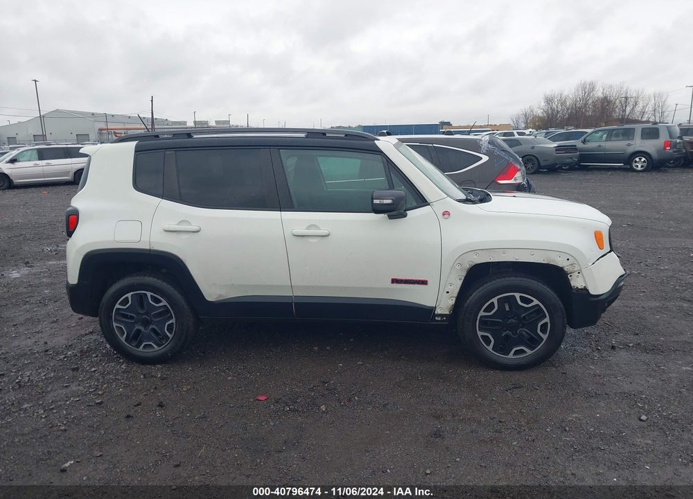 2015 JEEP RENEGADE TRAILHAWK VIN: ZACCJBCT8FPB87681