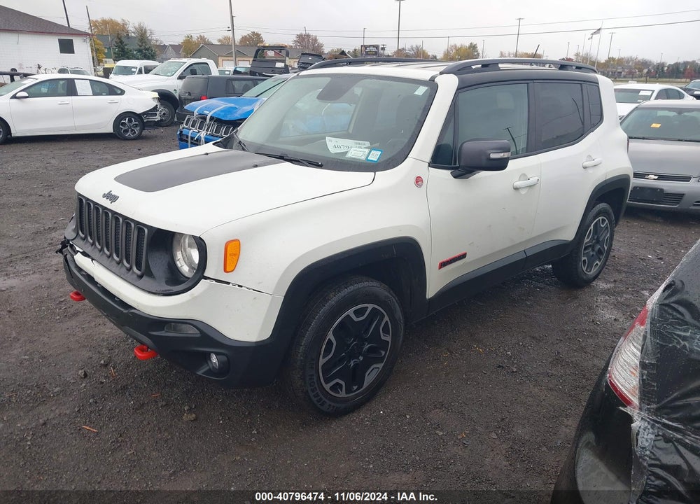 2015 JEEP RENEGADE TRAILHAWK VIN: ZACCJBCT8FPB87681