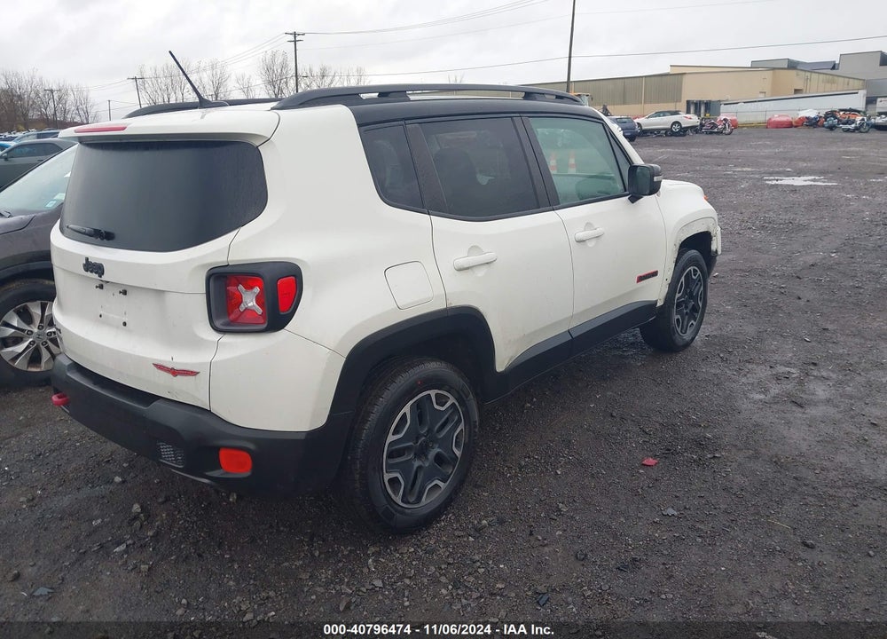 2015 JEEP RENEGADE TRAILHAWK VIN: ZACCJBCT8FPB87681