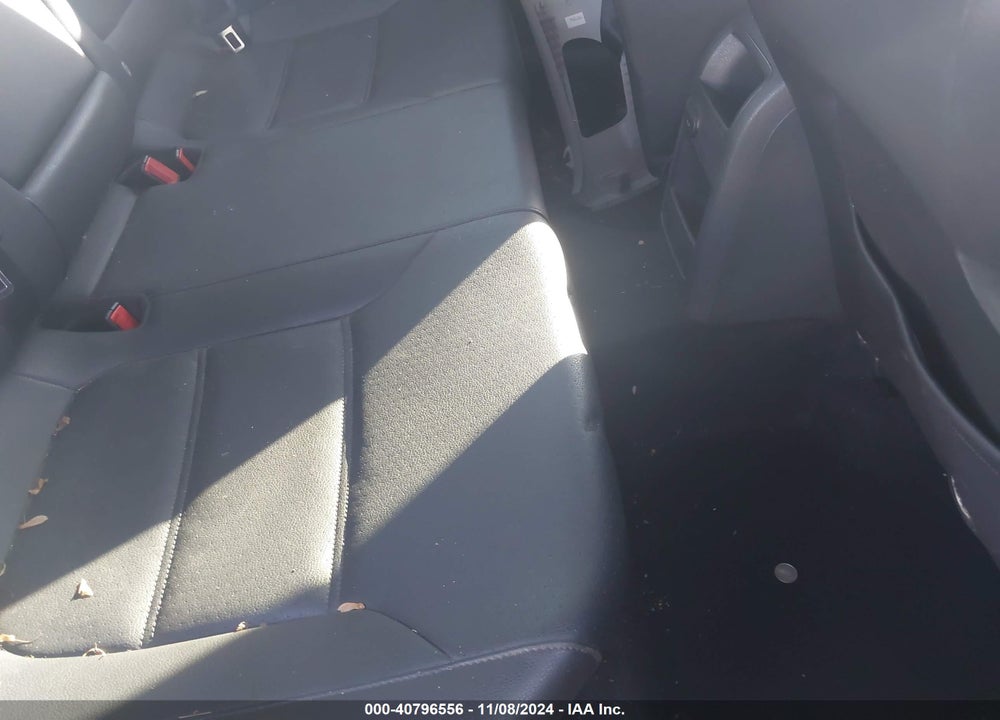 2017 VOLKSWAGEN JETTA VIN: 3VWDB7AJ1HM206722