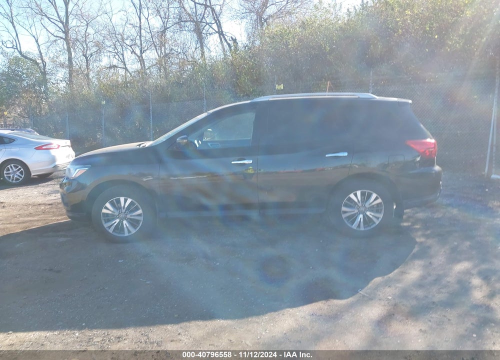 2018 NISSAN PATHFINDER SV VIN: 5N1DR2MM8JC638301