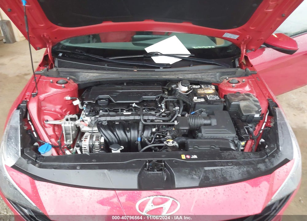 2021 HYUNDAI ELANTRA SEL VIN: 5NPLM4AG9MH037447