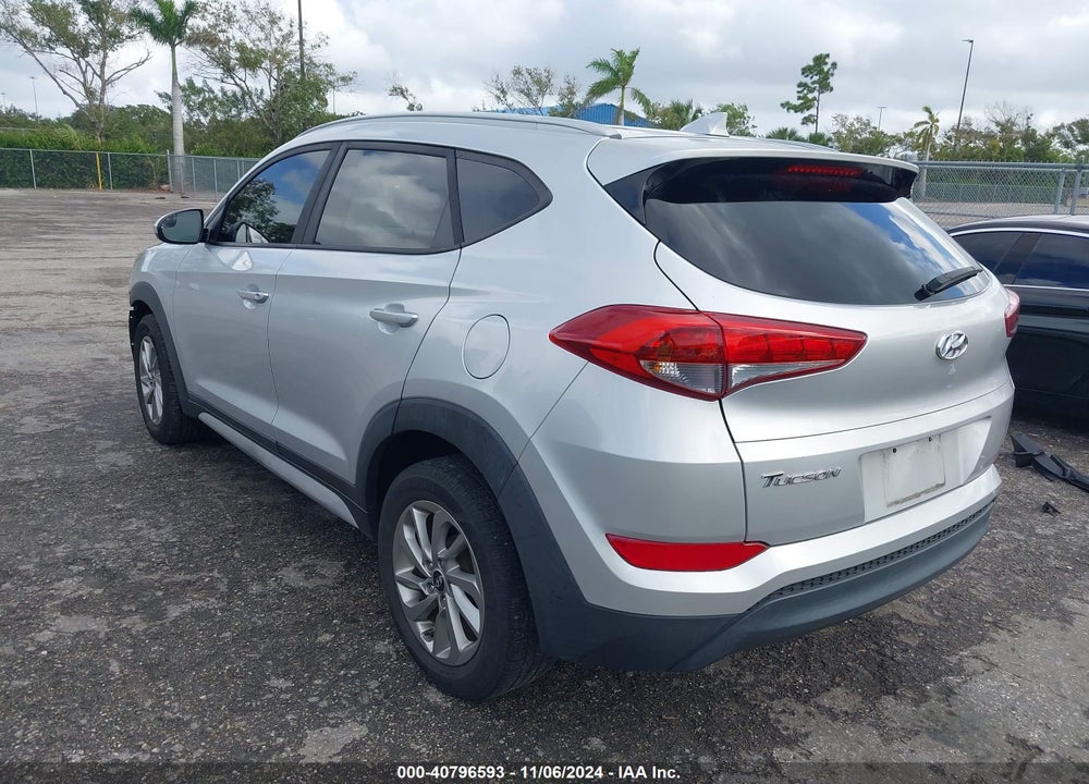 2018 HYUNDAI TUCSON SEL VIN: KM8J33A4XJU609116