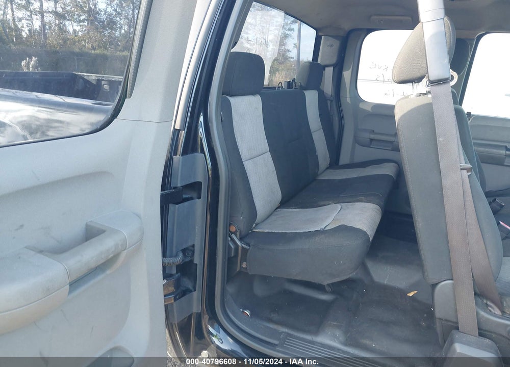 2008 CHEVROLET SILVERADO 1500 WORK TRUCK VIN: 1GCEC19XX8Z304043
