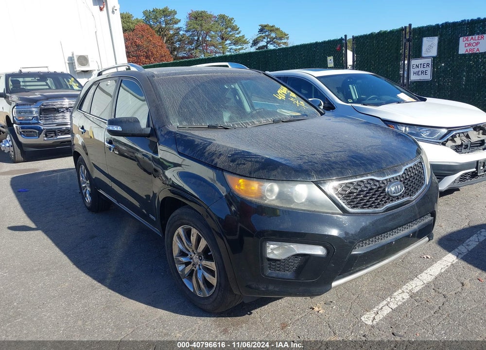 2012 KIA SORENTO SX V6 VIN: 5XYKWDA25CG194666