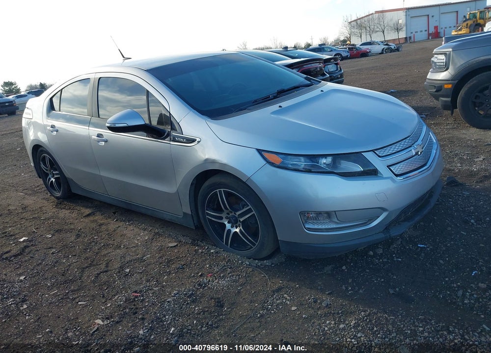 2013 CHEVROLET VOLT VIN: 1G1RB6E46DU102880