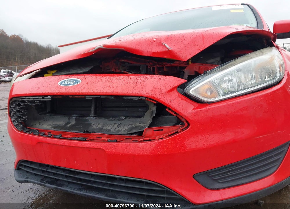 2015 FORD FOCUS SE VIN: 1FADP3F23FL292926