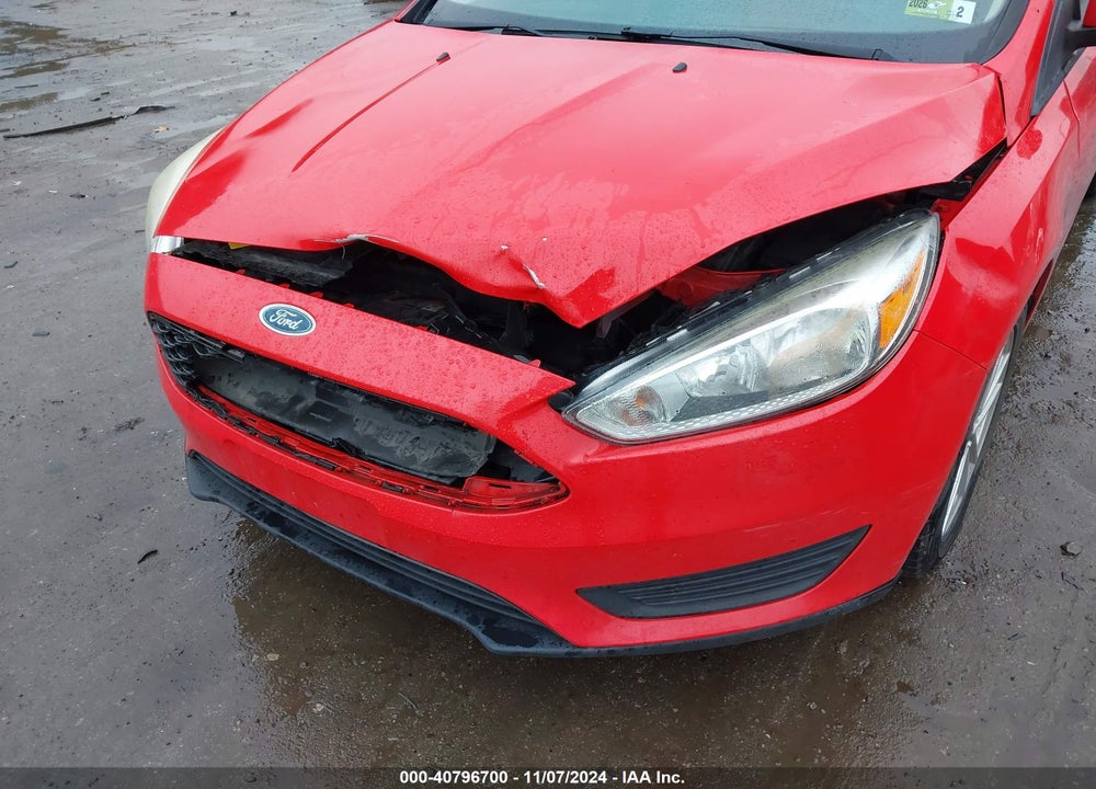 2015 FORD FOCUS SE VIN: 1FADP3F23FL292926