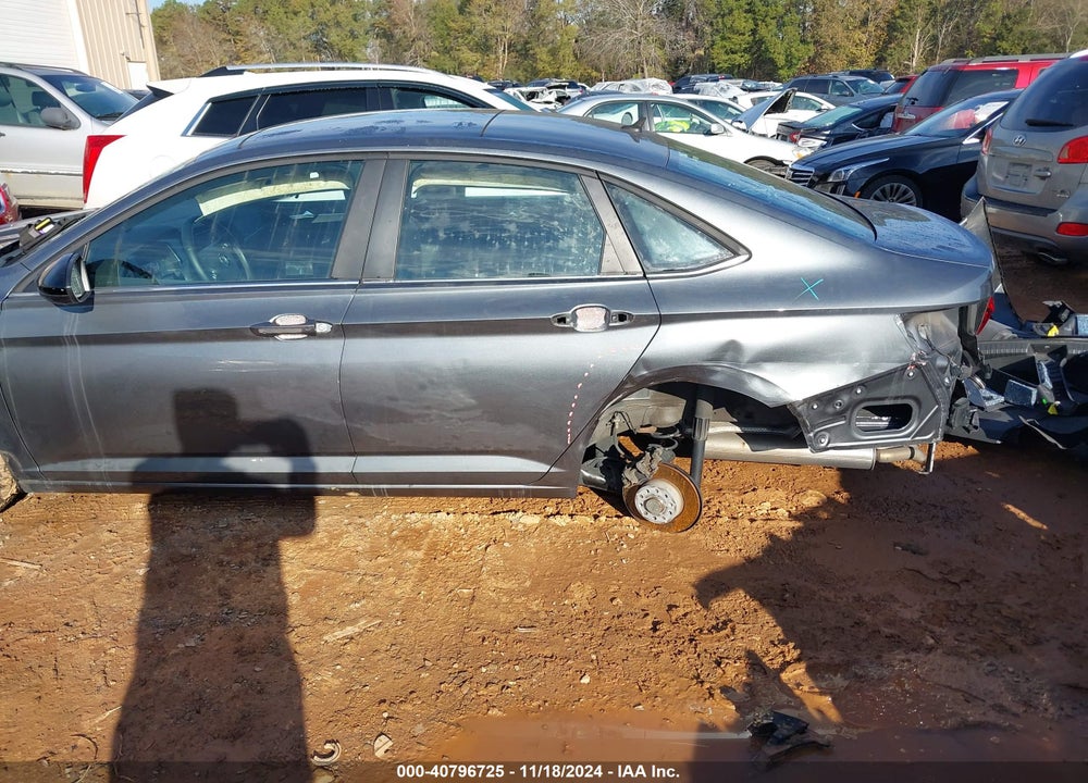 2019 VOLKSWAGEN JETTA 1.4T R-LINE/1.4T S/1.4T SE VIN: 3VWCB7BU2KM268464