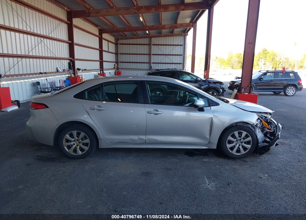 2021 TOYOTA COROLLA LE VIN: 5YFEPMAE1MP251155