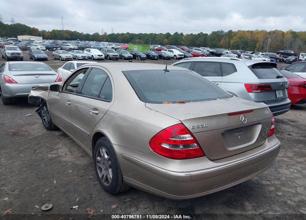 2004 MERCEDES-BENZ E 320 VIN: WDBUF65J44A599231