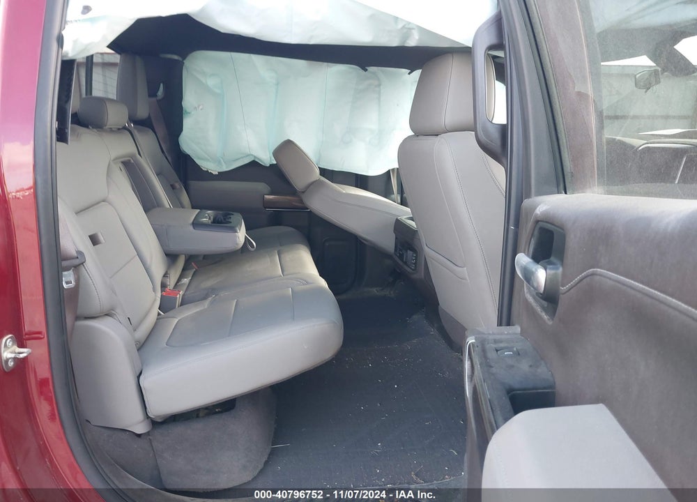 2019 CHEVROLET SILVERADO 1500 RST VIN: 3GCUYEEDXKG247673