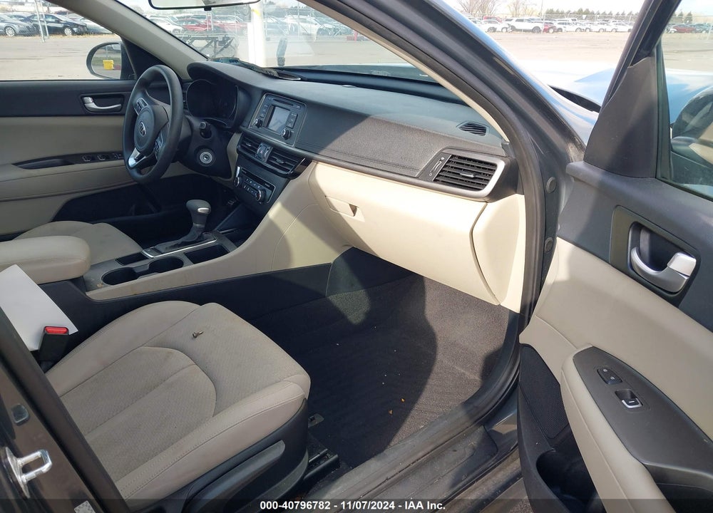 2016 KIA OPTIMA VIN: KNAGT4L34G5084627