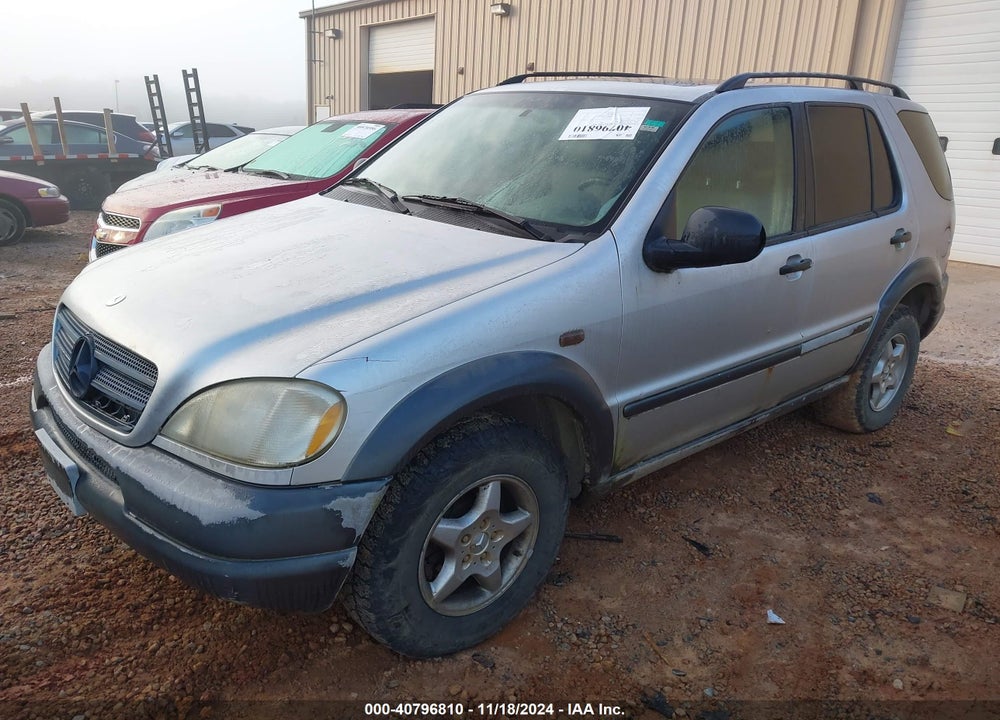 1998 MERCEDES-BENZ ML 320 CLASSIC VIN: 4JGAB54E8WA029262
