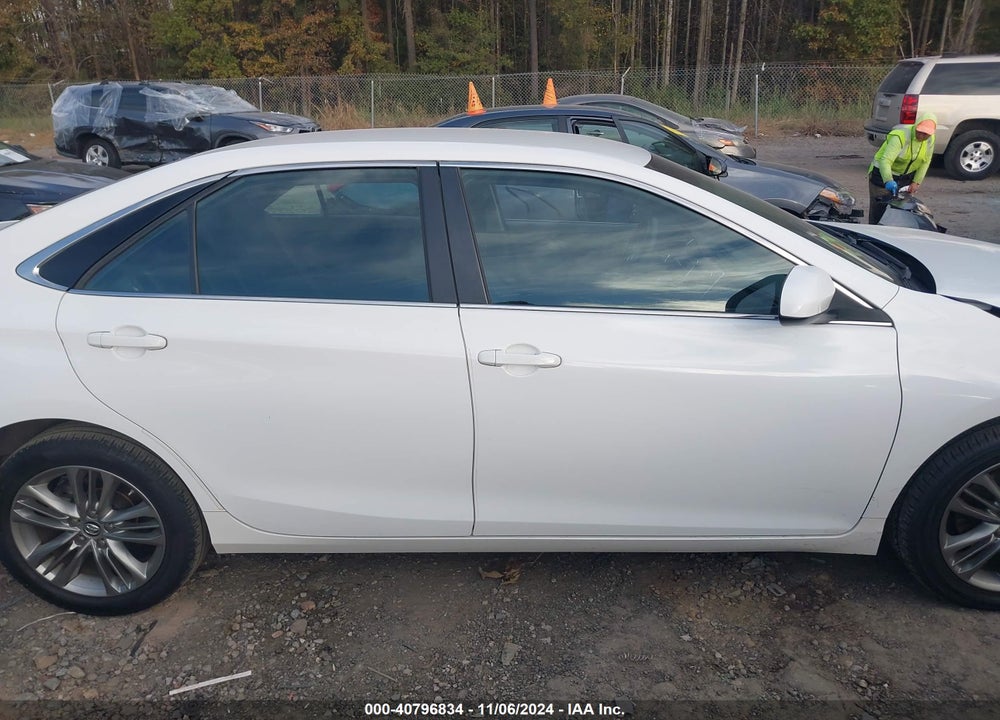 2017 TOYOTA CAMRY SE VIN: 4T1BF1FK6HU697664