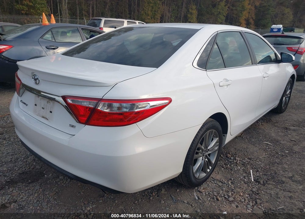 2017 TOYOTA CAMRY SE VIN: 4T1BF1FK6HU697664