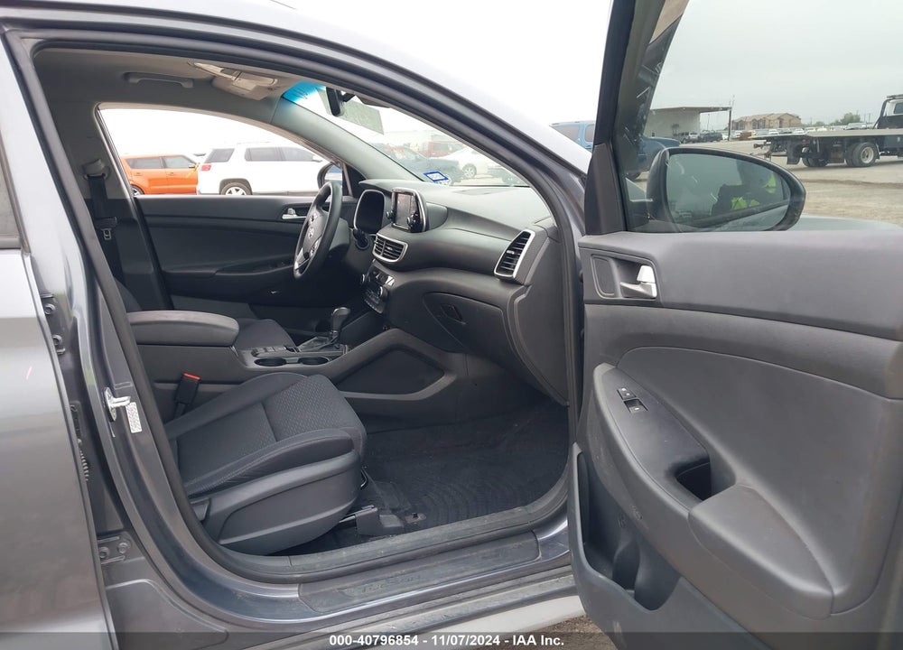 2019 HYUNDAI TUCSON SPORT VIN: KM8J33AL7KU981070