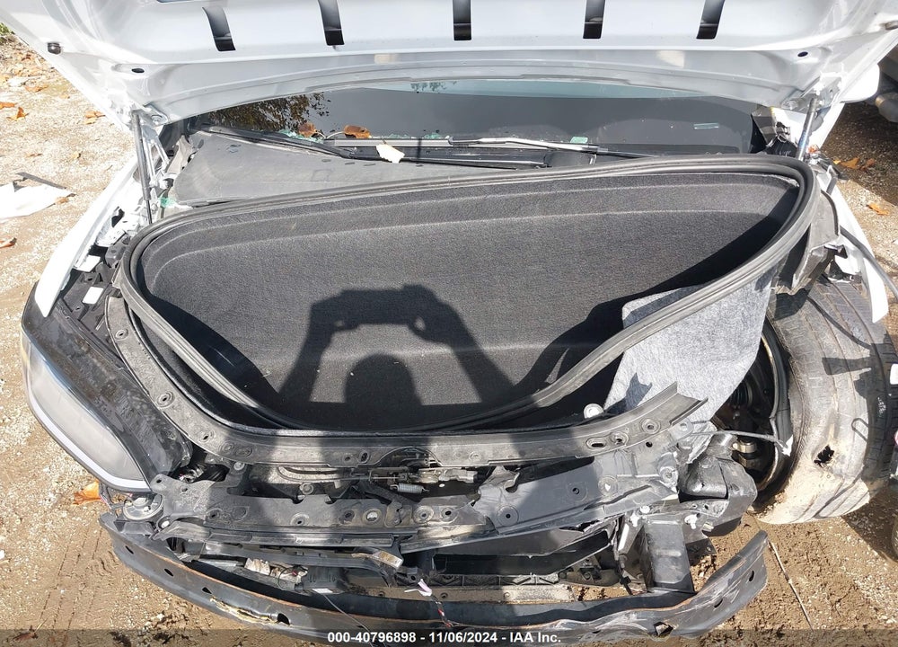 2020 TESLA MODEL X LONG RANGE DUAL MOTOR ALL-WHEEL DRIVE/LONG RANGE PLUS DUAL MOTOR ALL-WHEEL DRIVE VIN: 5YJXCAE25LF300161
