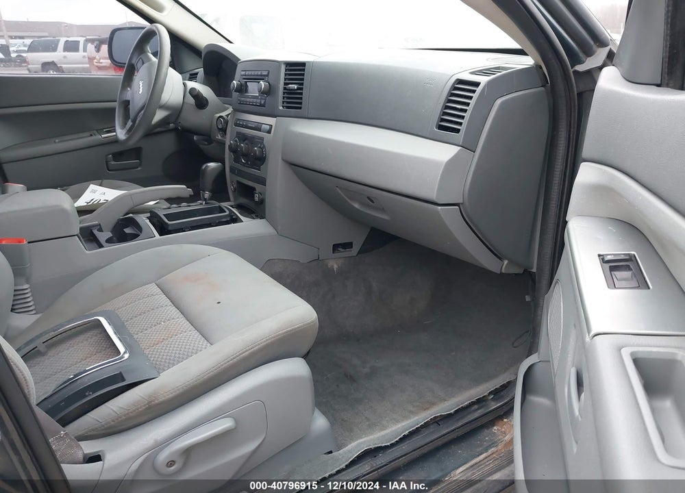 2005 JEEP GRAND CHEROKEE LAREDO VIN: 1J4GR48K75C652745