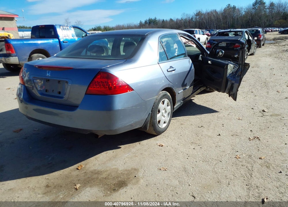 2007 HONDA ACCORD 2.4 LX VIN: 1HGCM56417A200089