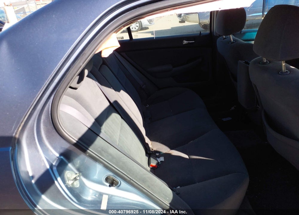 2007 HONDA ACCORD 2.4 LX VIN: 1HGCM56417A200089