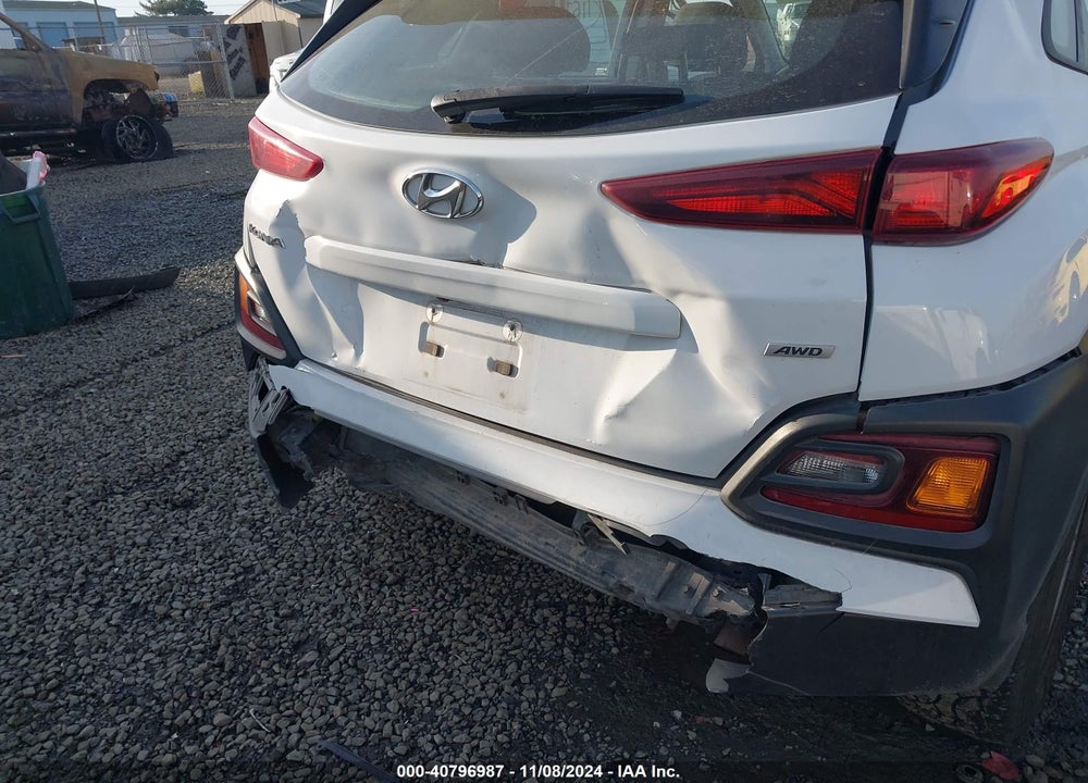 2018 HYUNDAI KONA SE VIN: KM8K1CAA3JU094976