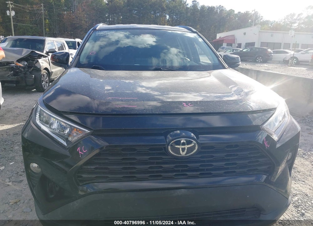 2021 TOYOTA RAV4 XLE VIN: 2T3P1RFV4MW186923