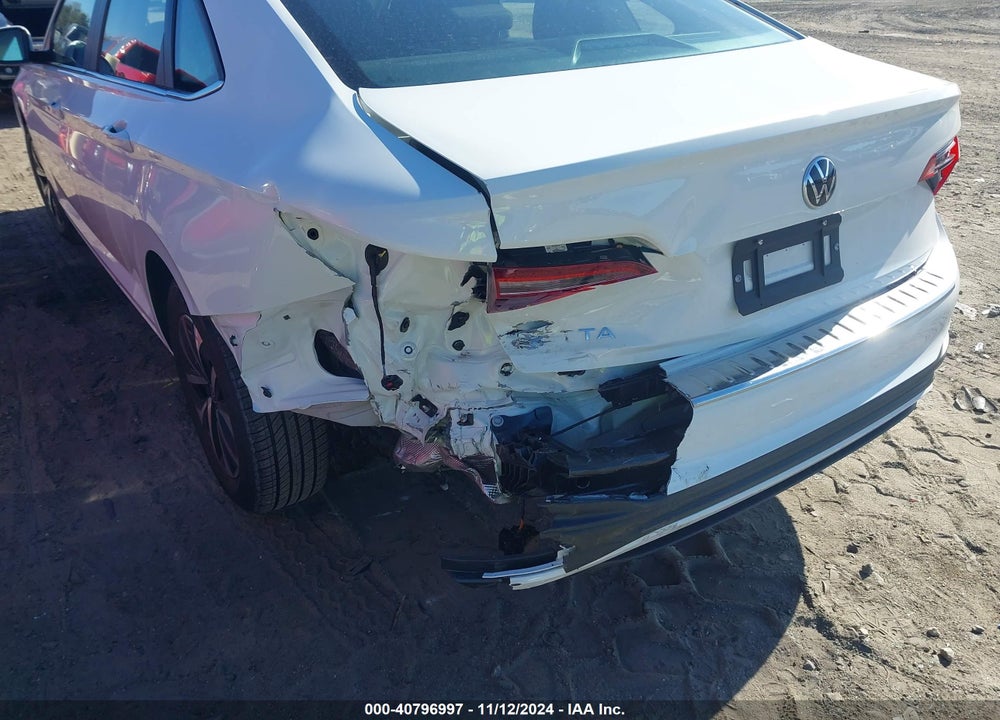 2024 VOLKSWAGEN JETTA 1.5T S VIN: 3VW5M7BU2RM096532
