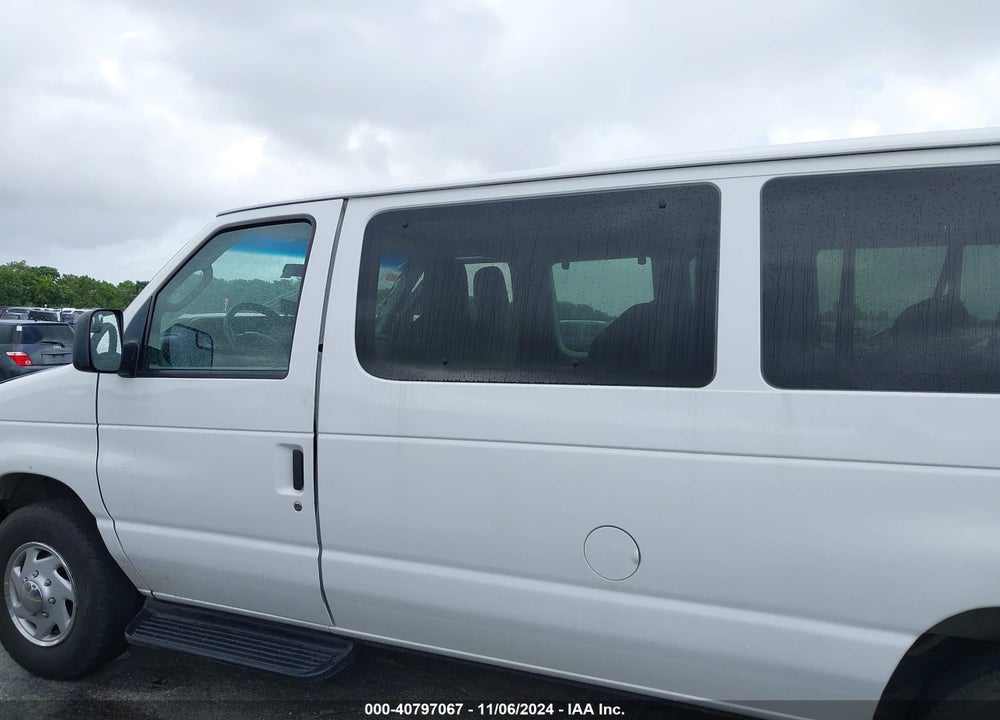 2013 FORD E-350 SUPER DUTY XLT VIN: 1FBSS3BL1DDA97353