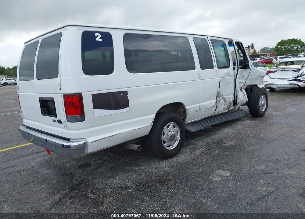 2013 FORD E-350 SUPER DUTY XLT VIN: 1FBSS3BL1DDA97353