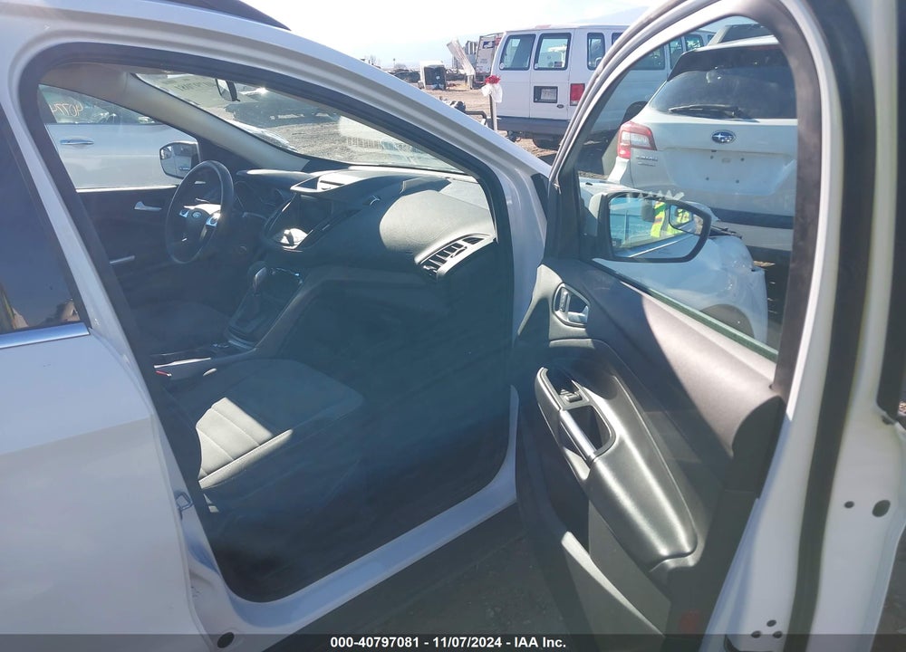 2016 FORD ESCAPE SE VIN: 1FMCU9G96GUB73708