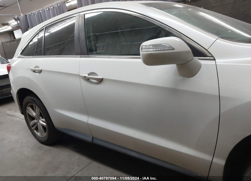 2014 ACURA RDX VIN: 5J8TB3H33EL014876